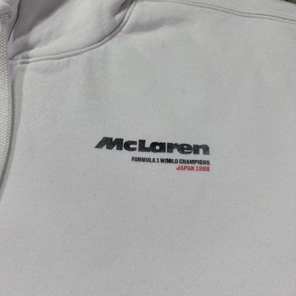 McLaren Formula 1 Hoodie Japan 1988 White Size XXL Retro Style Graphic Hollister